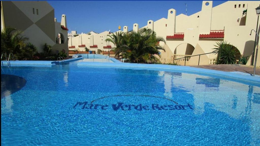 Mareverde Resort- Адехе Екстериор снимка